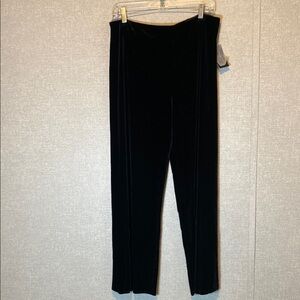 NWT Alex Evenings Women's Black Velvet Flat-Front Pull-On Pants